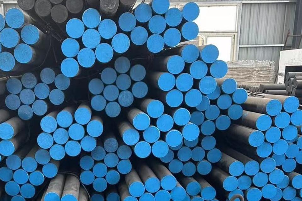 Molienda de barras de acero para minería